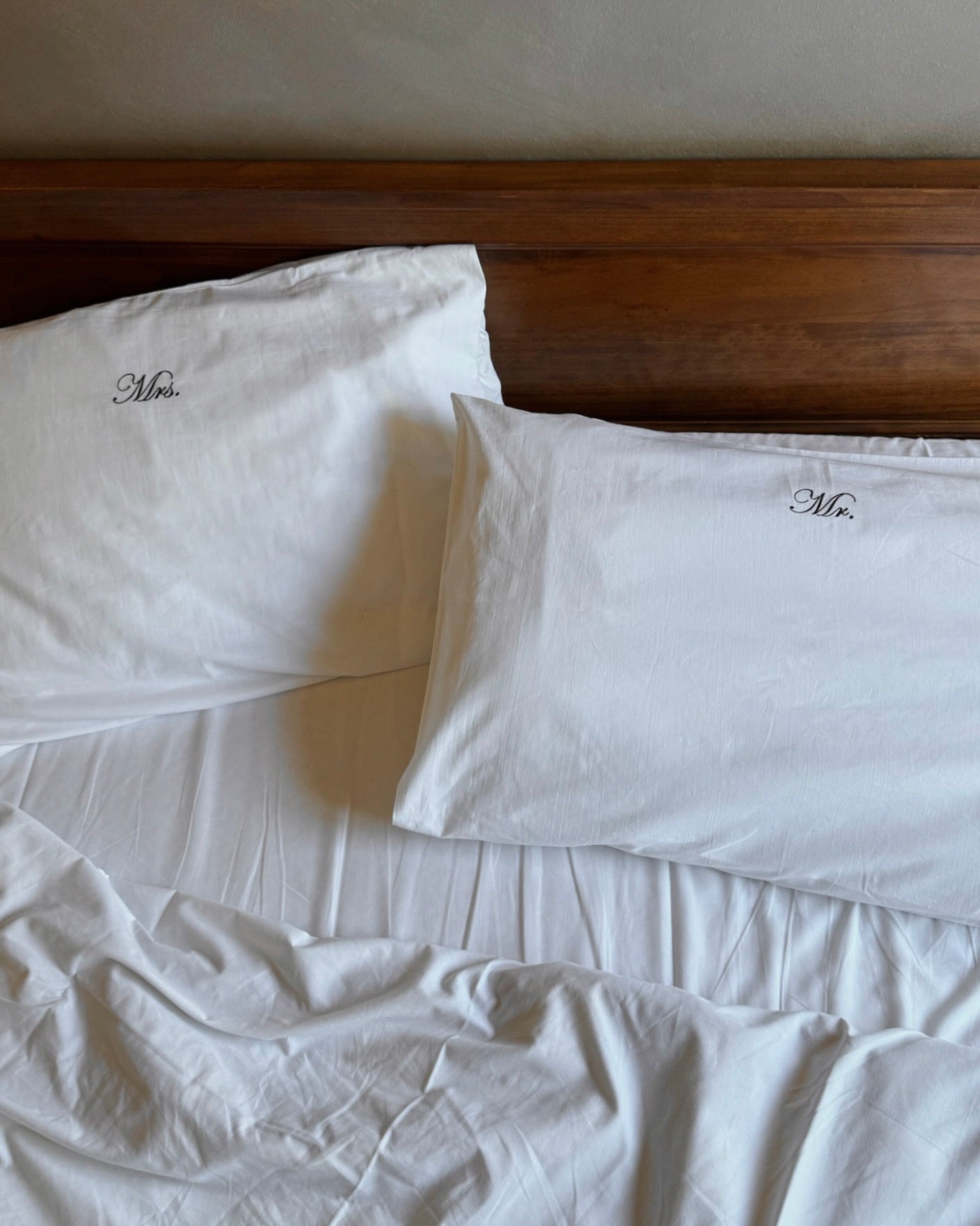 Mr. & Mrs. Pillowcase Pair